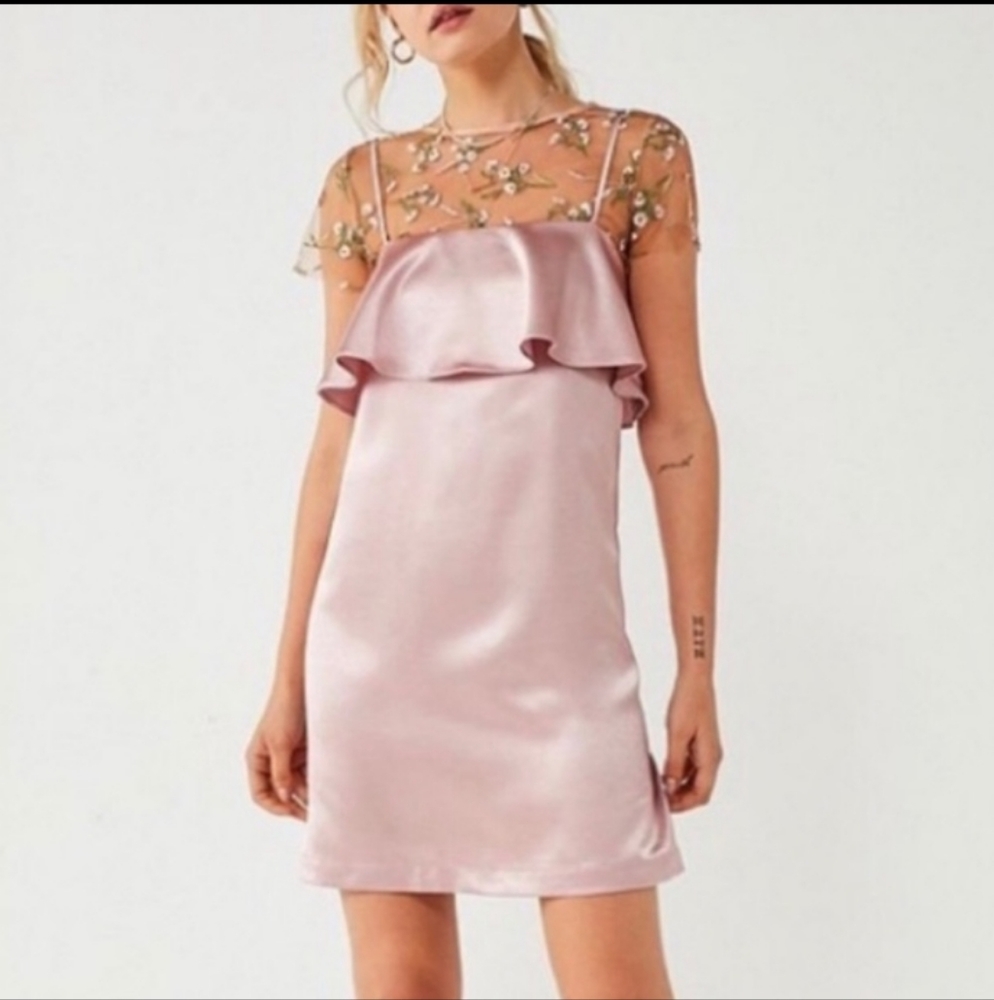 Urban Outfitters Kimchi Blue Rose satin dress - Picture 1 of 11